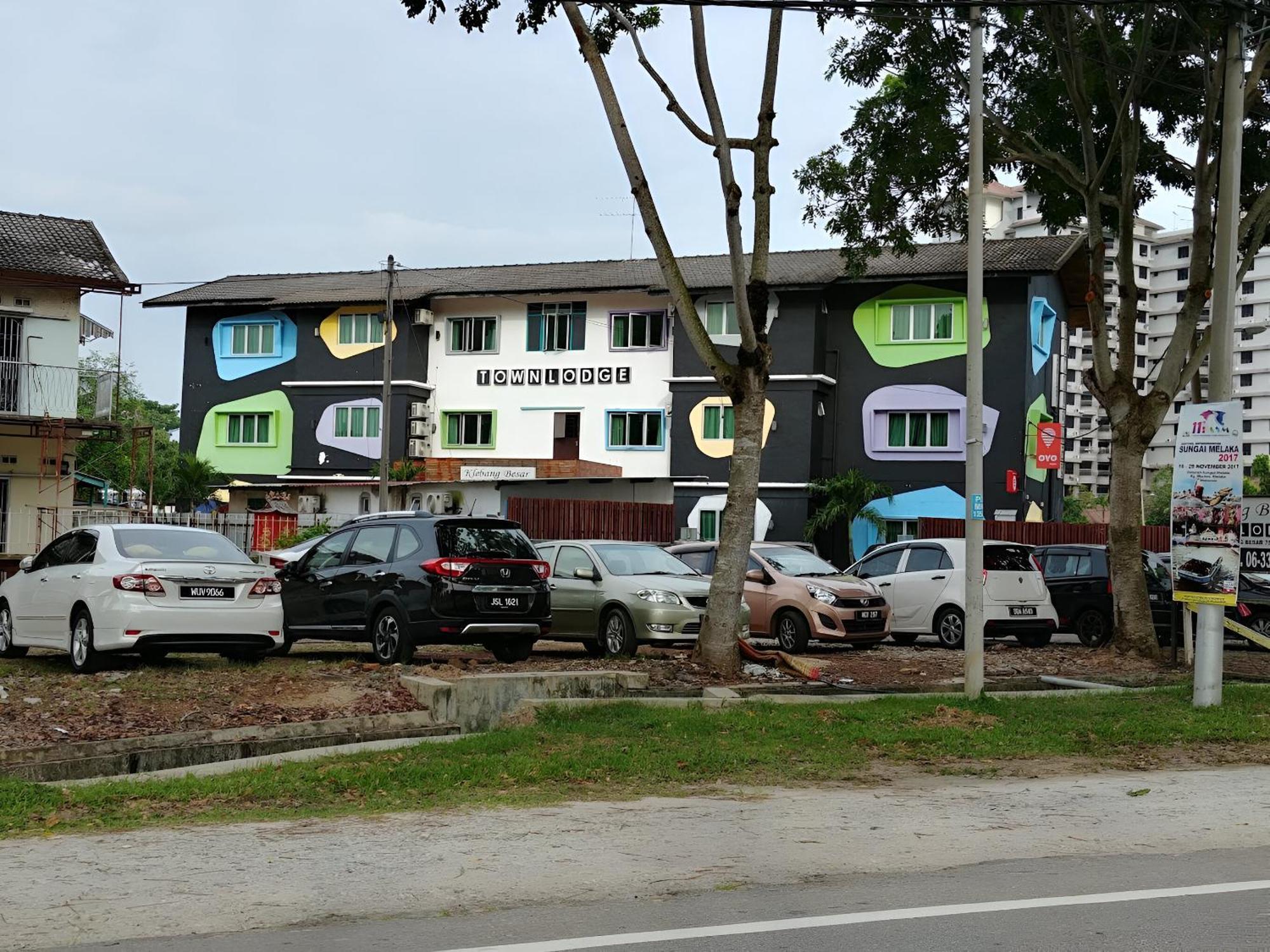 69 Hotel Malacca Exterior foto